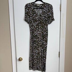 Floral V-Neck midi Dress